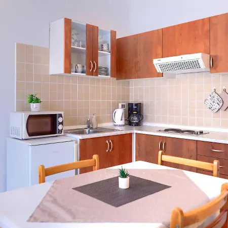 Bruno-1 By Interhome
