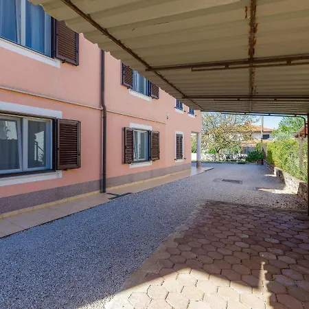 Bruno-1 By Interhome